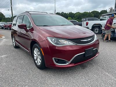 2017 Chrysler Pacifica FWD Minivan for sale #24719 - photo 1