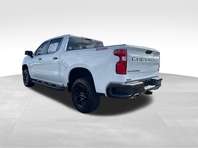2021 Chevrolet Silverado 1500 Crew Cab 4WD Pickup for sale #253762A - photo 2