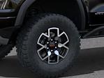 New 2025 GMC Canyon AT4 Crew Cab 4WD Pickup for sale #253872 - photo 9