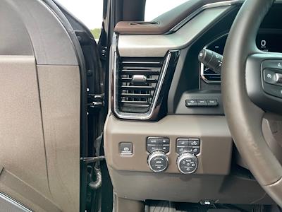 Used 2024 GMC Sierra 1500 - photo 1