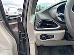 Used 2017 Chrysler Pacifica Touring Minivan for sale #BE7191A - photo 14