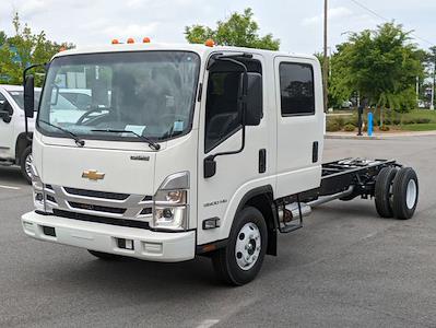 2025 Chevrolet LCF 3500HG Crew Cab 4x2 Cab Chassis for sale #255140 - photo 1