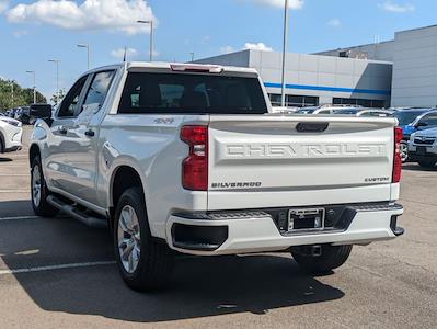 New 2025 Chevrolet Silverado 1500 Custom Crew Cab 4x4 Pickup for sale #255465 - photo 2