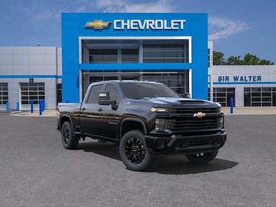 New 2025 Chevrolet Silverado 2500 Custom Crew Cab 4x4 Pickup for sale #255653 - photo 1