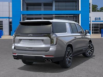 2025 Chevrolet Suburban 4WD SUV for sale #255937 - photo 2