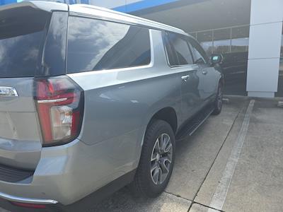 Used 2023 Chevrolet Suburban - photo 1