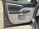 2019 Toyota Highlander FWD SUV for sale #C5422A - photo 21