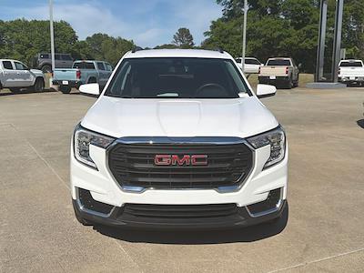 Used 2024 GMC Terrain - photo 2