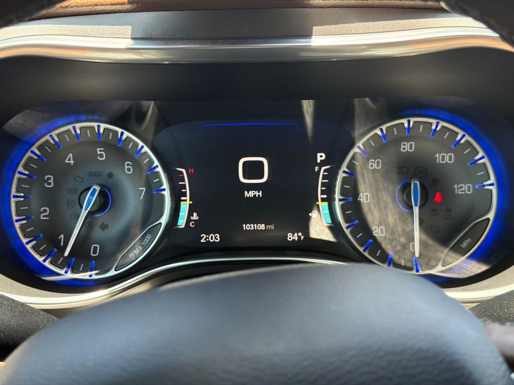 Used 2018 Chrysler Pacifica - photo 29
