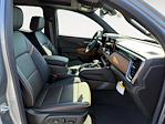 New 2025 GMC Canyon AT4 Crew Cab 4WD Pickup for sale #B14229T - photo 19