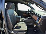 New 2025 GMC Canyon AT4 Crew Cab 4WD Pickup for sale #B14529 - photo 19