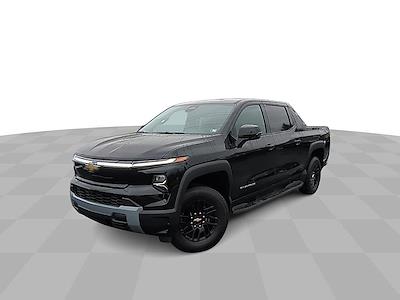 New 2025 Chevrolet Silverado EV LT Crew Cab AWD Pickup for sale #58685 - photo 1