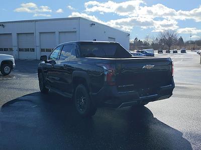 New 2025 Chevrolet Silverado EV LT Crew Cab AWD Pickup for sale #58691 - photo 2