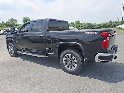 New 2025 Chevrolet Silverado 2500 LT Crew Cab 4x4 Pickup for sale #59027 - photo 2