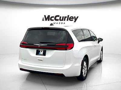 Used 2025 Chrysler Pacifica Select Minivan for sale #CAP251598 - photo 2