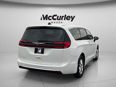 Used 2025 Chrysler Pacifica Select Minivan for sale #CAP251598 - photo 2