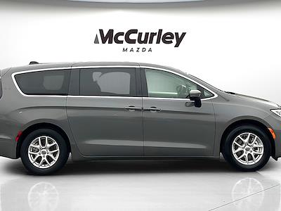 Used 2023 Chrysler Pacifica Touring L Minivan for sale #CAP260096 - photo 2