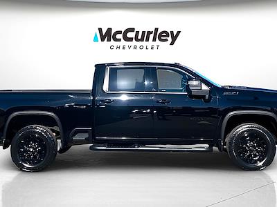 Used 2024 Chevrolet Silverado 3500 - photo 1