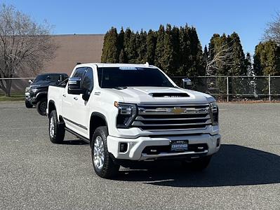 Used 2025 Chevrolet Silverado 3500 - photo 1