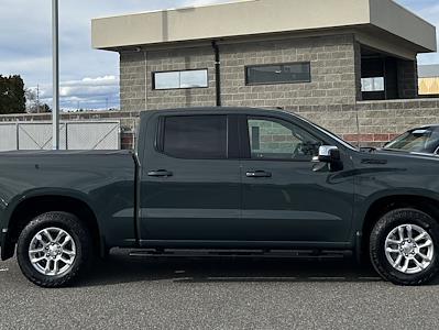 Used 2025 Chevrolet Silverado 1500 - photo 1