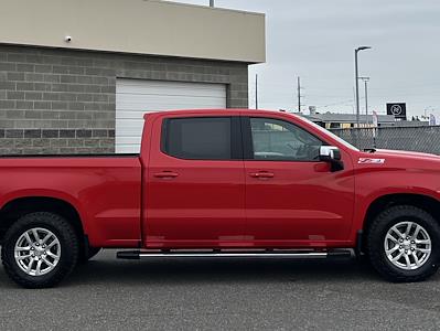 Used 2021 Chevrolet Silverado 1500 LT Crew Cab for sale #CTN260075 - photo 2