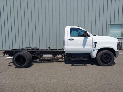 New 2024 Chevrolet Silverado 5500 Regular Cab Cab Chassis for sale #FCHR915 - photo 2