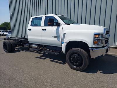 New 2024 Chevrolet Silverado 5500 Work Truck Crew Cab 4x4 Cab Chassis for sale #FCHR934 - photo 1