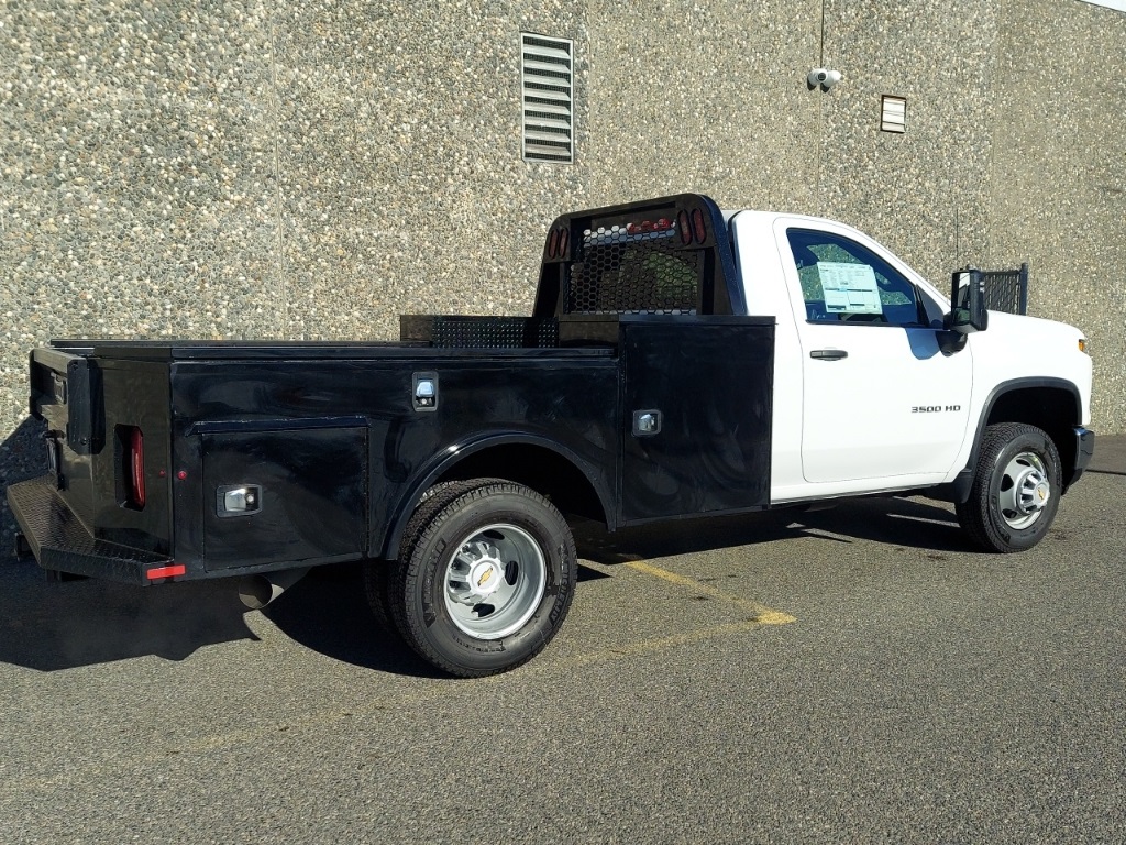 New White 2025 Chevrolet Silverado 3500 HD 4WD Reg Cab 142