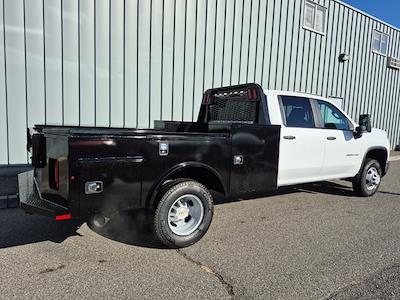 2025 Chevrolet Silverado 3500 Crew Cab DRW 4WD Flatbed Truck for sale #FCHS844 - photo 2