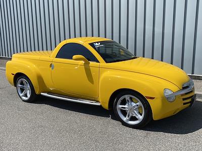 Used 2005 Chevrolet SSR Base Regular Cab 4x2 Pickup for sale #FTA230850 - photo 1