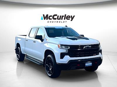 Used 2025 Chevrolet Silverado 1500 - photo 1