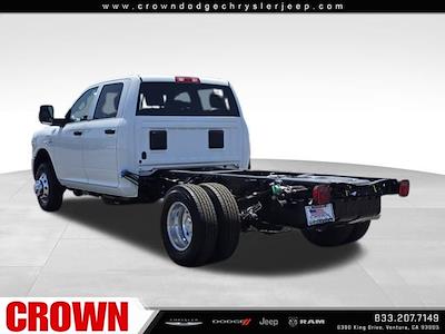 2025 Ram 3500 Crew Cab DRW 4x4 Cab Chassis for sale #250574 - photo 2