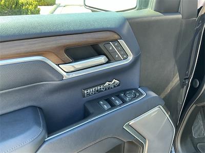 Used 2023 Chevrolet Silverado 1500 - photo 1