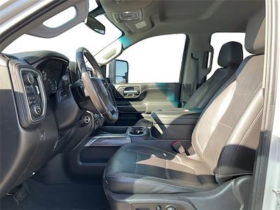 Used 2020 Chevrolet Silverado 2500 - photo 1