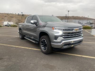 Used 2025 Chevrolet Silverado 1500 - photo 1
