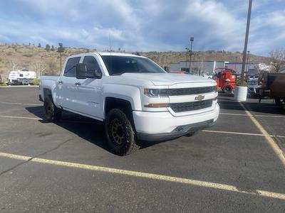 Used 2018 Chevrolet Silverado 1500 - photo 1