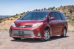 2018 Toyota Sienna 4x2 Minivan for sale #P913926 - photo 1
