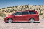 2018 Toyota Sienna 4x2 Minivan for sale #P913926 - photo 4