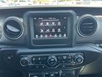 2021 Jeep Gladiator Crew Cab 4x4 Pickup for sale #T561039 - photo 22
