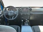2021 Jeep Gladiator Crew Cab 4x4 Pickup for sale #T561039 - photo 9
