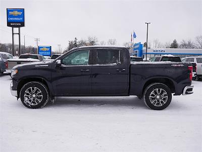 Used 2022 Chevrolet Silverado 1500 LT Crew Cab for sale #17609P - photo 2