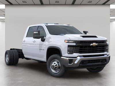 2025 Chevrolet Silverado 3500 Crew Cab DRW 4x4 Cab Chassis for sale #29510 - photo 1