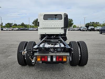 2025 Chevrolet LCF 4500HG Crew Cab RWD Cab Chassis for sale #C08890 - photo 2