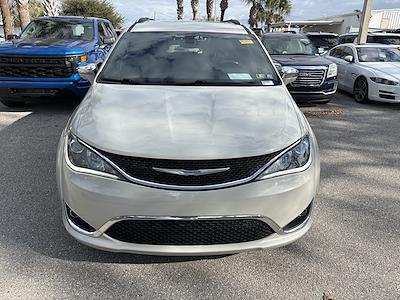 Used 2020 Chrysler Pacifica - photo 1