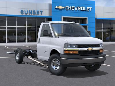 New 2025 Chevrolet Express 3500 - photo 1