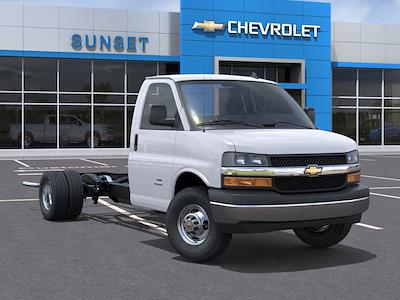 New 2026 Chevrolet Express 3500 - photo 1