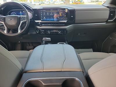 Used 2023 Chevrolet Silverado 1500 - photo 1