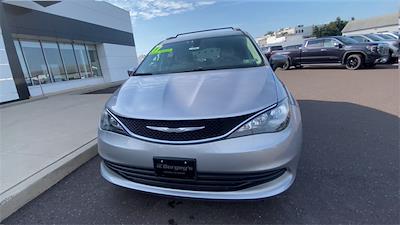 2017 Chrysler Pacifica FWD Minivan for sale #BSU3926 - photo 1