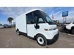 2025 Chevrolet BrightDrop 400 Standard Roof AWD Step Van / Walk-in for sale #25G21 - photo 8