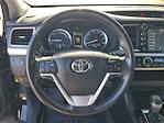 2017 Toyota Highlander 4x4 SUV for sale #48393A - photo 22